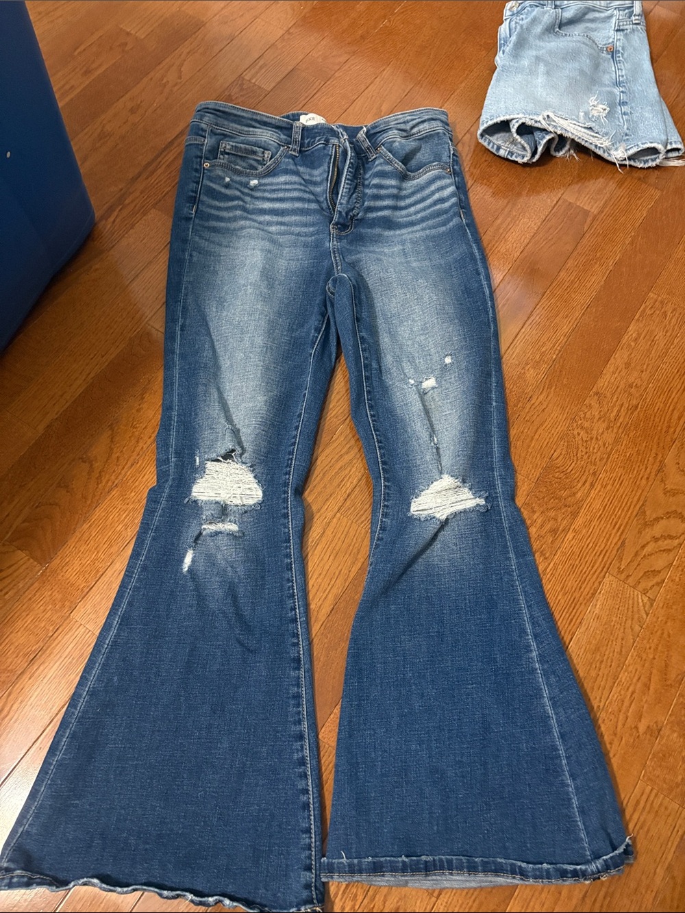 Bke women’s jeans size 29 x 29 1/2 Women's Blue Distressed Flare Jeans